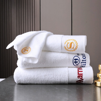 How Often Are Hotel Towels Replaced?