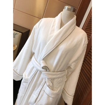 Ultra Soft 100%Polyester Plush Fleece Bath Robe With Piped Trim