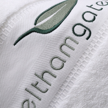Wholesale Bath Towel Set 100% Combed Cotton White Color Towel Set 