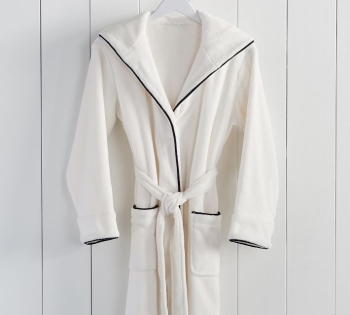 Custom logo Luxurious Fleece Bath Robe Spa Sauna Bathrobe Hooded Sleepwear