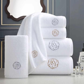 Luxury Heavy Weight 600 GSM Cotton Towels with Cusomized Logo