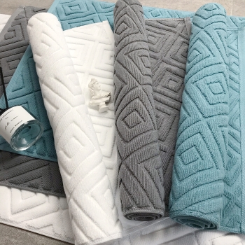 100% Cotton Anti-Slip Bath Mat for Bathroom