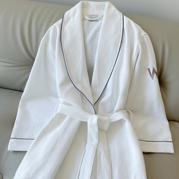 Customizable Embroidery Logo Cotton Chic Waffle Bathrobe for Hotel & SPA