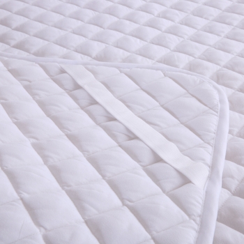 Quilted Water-Resistant Mattress Pad