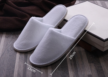 Personalized logo White Coral Fleece Hotel Disposable Slipper Closed Toe 