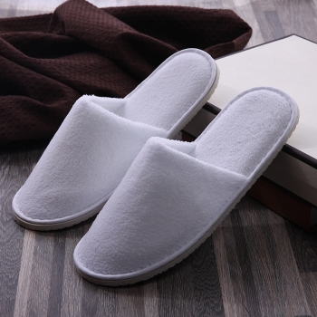 Personalized logo White Coral Fleece Hotel Disposable Slipper Closed Toe 