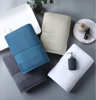 Plush and Absorbent 100% Cotton Towels