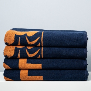 2026 New Arrival Custom 100% Cotton Terry Jacquard logo Beach Towel Luxury Outdoor Beach Surf Pool Swimming Embossed Towel