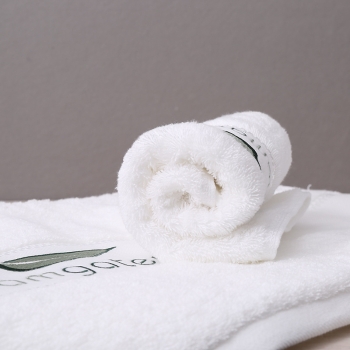Wholesale Bath Towel Set 100% Combed Cotton White Color Towel Set 
