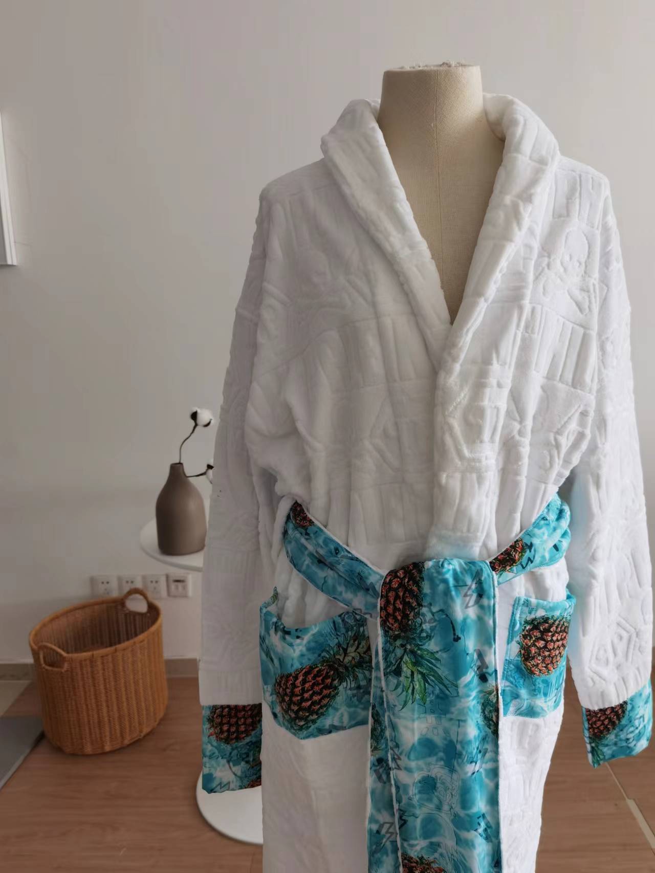 Women's Dressing Gown 100% Cotton Terry Cloth With Jacquard Logo Robes Hooded
