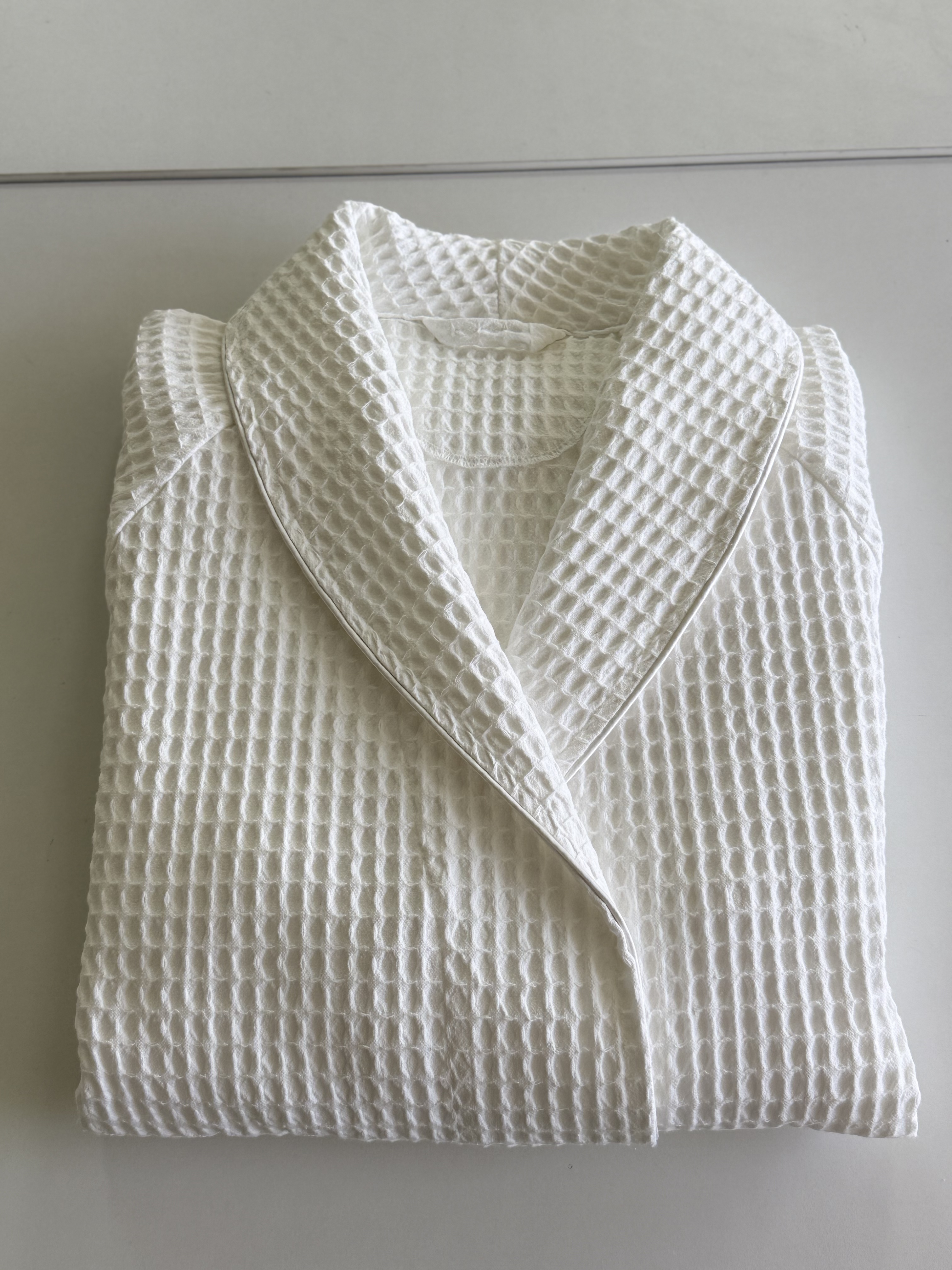 Hotel Spa Shawl Collar  100% Cotton 300GSM Waffle Bathrobe
