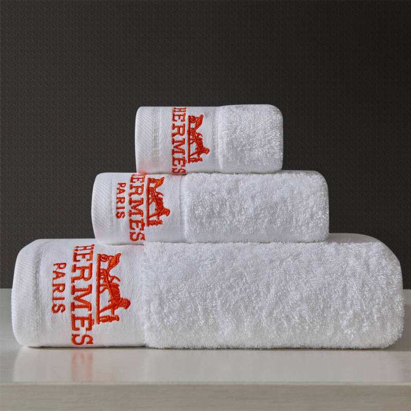 Luxurious 100% Cotton Terry Towel Set With Customized Logo 