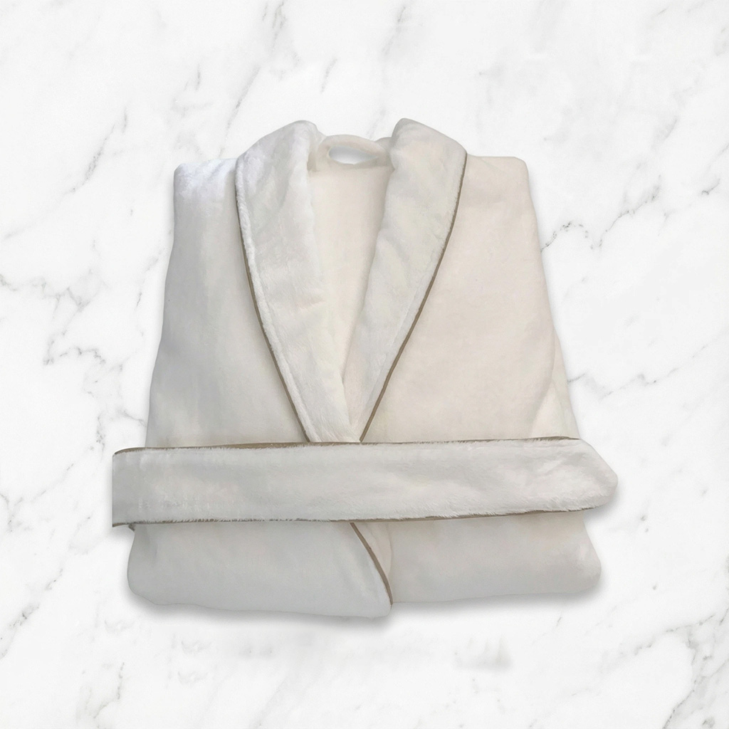 Ultra Soft 100%Polyester Plush Fleece Bath Robe With Piped Trim